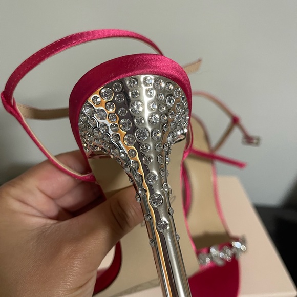 Badgley Mischka Jewel Adorned Collection - Picture 5 of 6